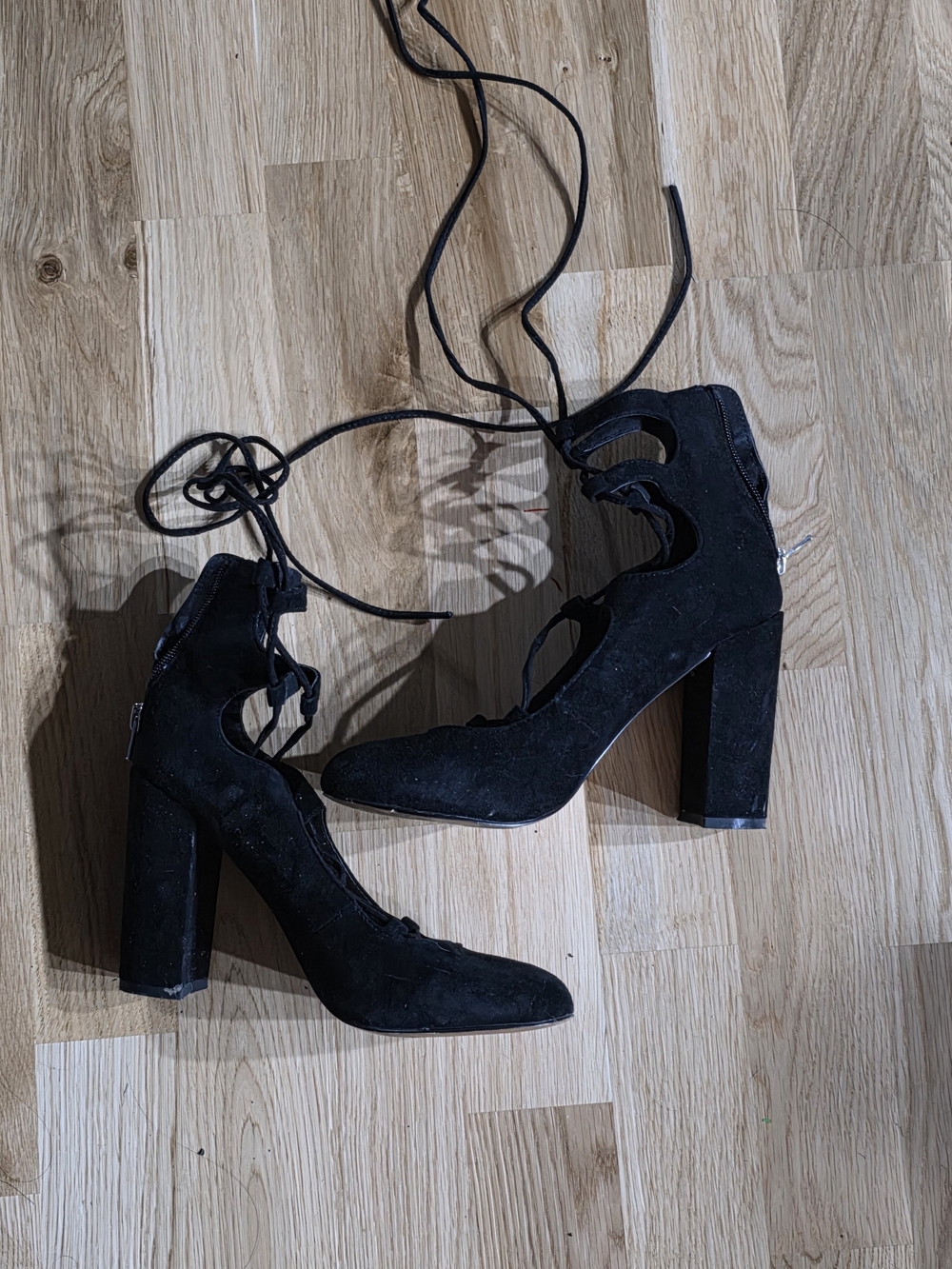 Steve Madden Sz 7.5 Black Lace-Up Block Heel Pumps Faux Suede